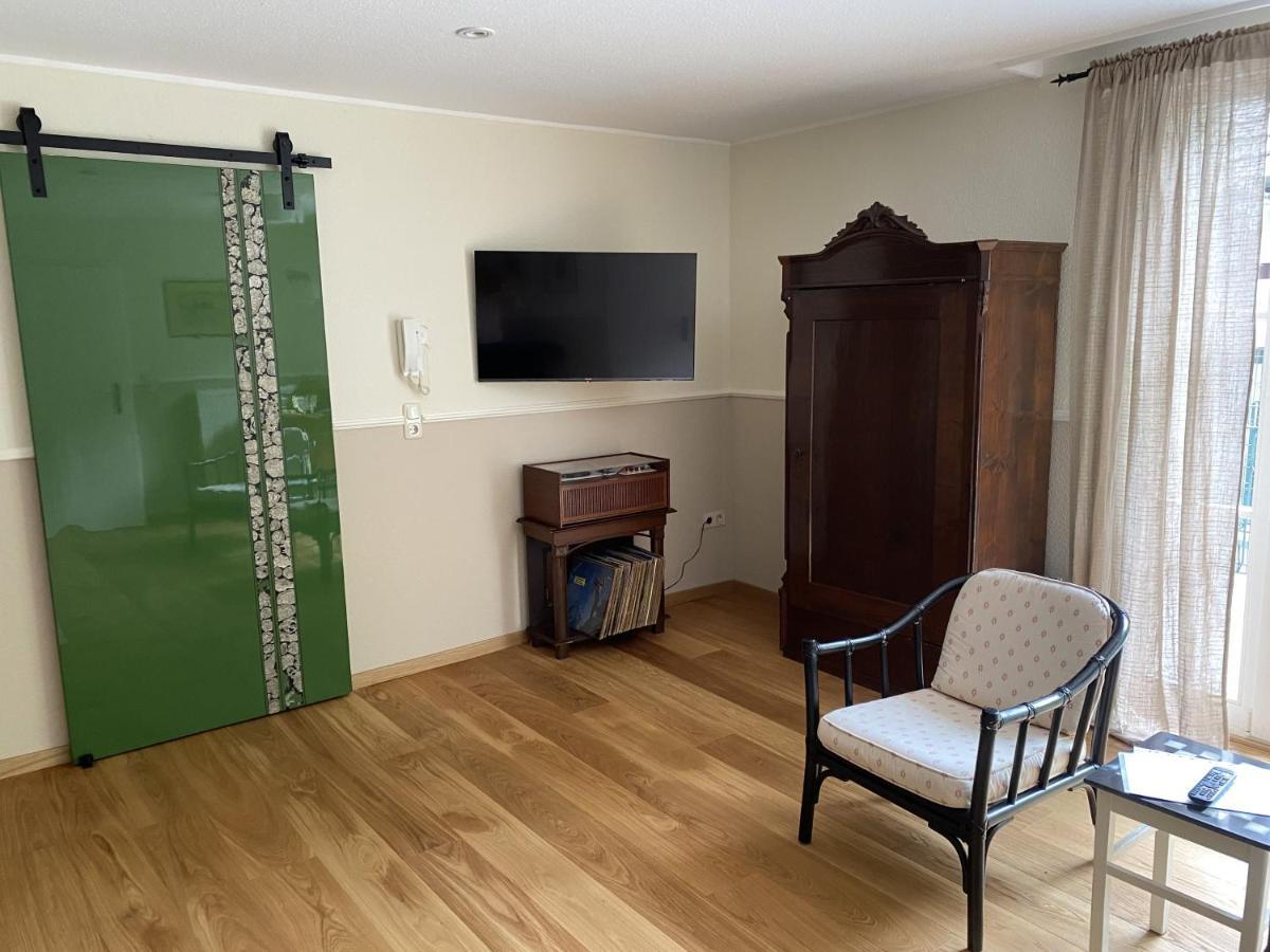 Eine Gemuetliche Ferienwohnung Mit Garten Bad Karlshafen Exteriör bild